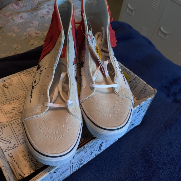 Brand new w/tags vintage peanuts high top vans - Picture 4 of 5